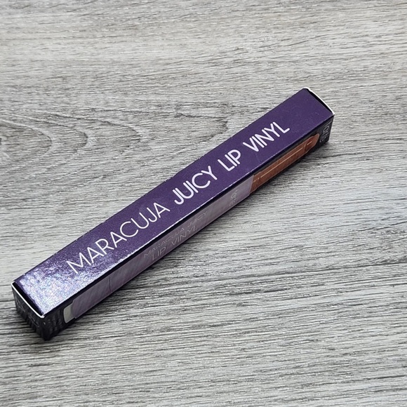 Tarte Maracuja Juicy Lip Vinyl (SHIMMERING COCONUT) Full Size NIB 2.7 g/.095 oz - Picture 5 of 6